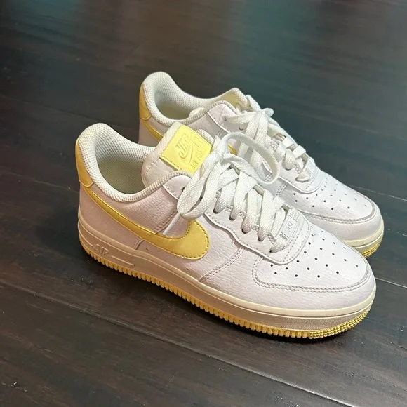 Nike Air Force 1s - Picture 1 of 5